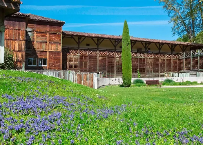 Avec Wifi, Terrasse Et Animaux Admis - Fr-1-841-70 Apartmán